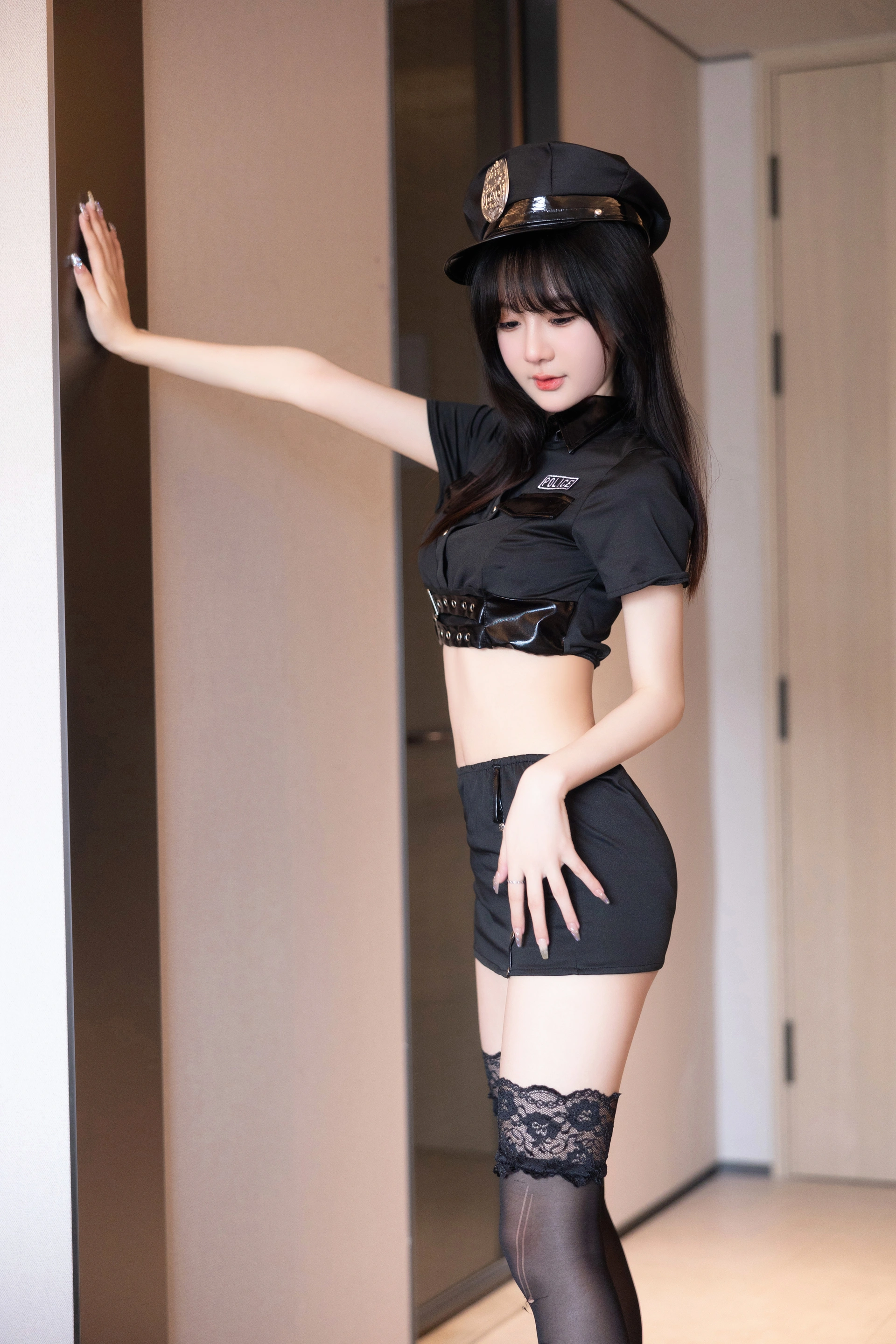 030.谢小蒽 – 内部私购 情趣女警-NO.6851 2